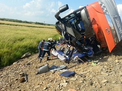 16 человек погибли при столкновении двух автобусов в Хабаровском крае.